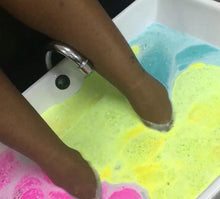 Load image into Gallery viewer, Cilantro Lemon  4oz foot soak
