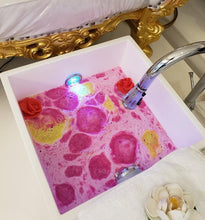 Load image into Gallery viewer, PINK LUSH foot soak
